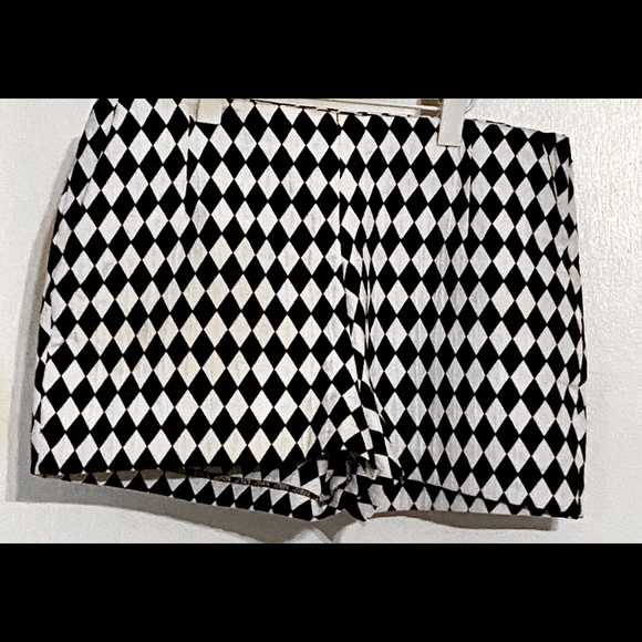 Shorts - Picture 2 of 2